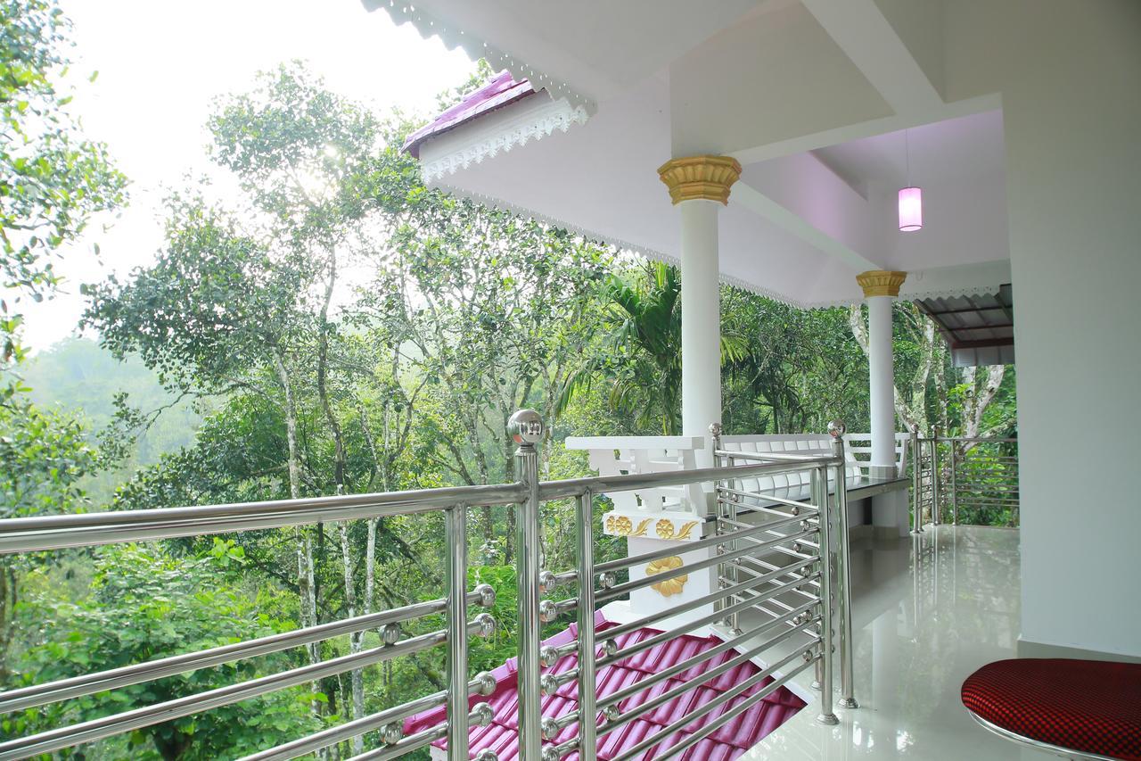 Mount Spring Valley Homestay Thekkady Eksteriør billede